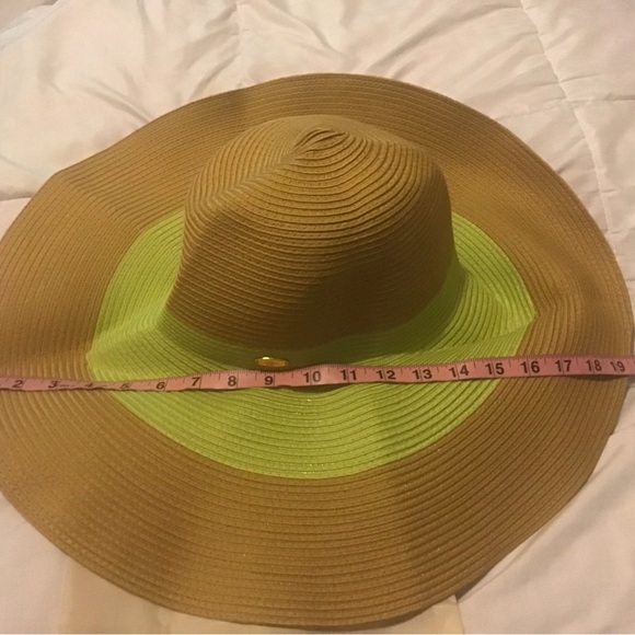 Oh Sunny 5.5 inches wide brim floppy foldable roll up straw hat NWT - Picture 6 of 14